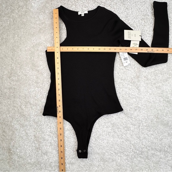 AGOLDE Bea Cutaway Bodysuit Asymmetrical Neckline Black Size Medium NWT - Picture 14 of 14
